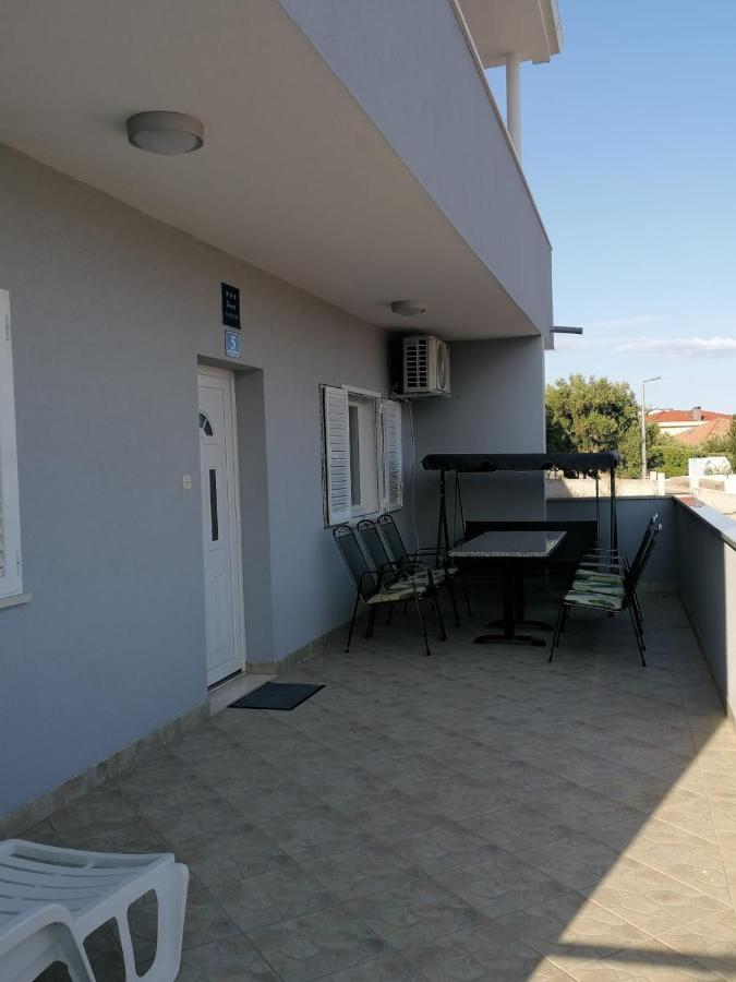 Apartment Slavica Трогір Екстер'єр фото